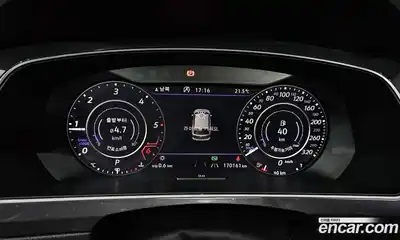 Volkswagen Tiguan 2018 2.0 автомат (гидро), миниатюра 8