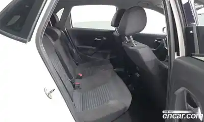 Volkswagen Polo 2014 1.6 автомат (гидро), миниатюра 12