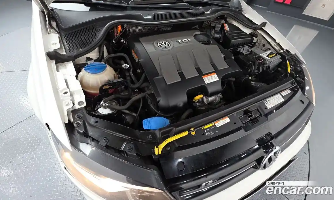 Volkswagen Polo 2014 1.6 автомат (гидро), фото 6