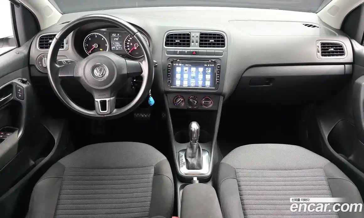 Volkswagen Polo 2014 1.6 автомат (гидро), фото 7