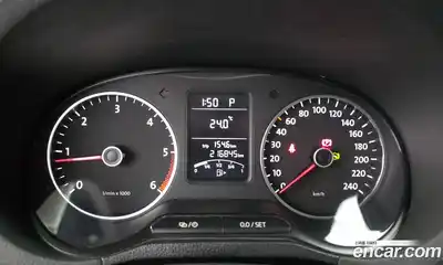 Volkswagen Polo 2014 1.6 автомат (гидро), миниатюра 8
