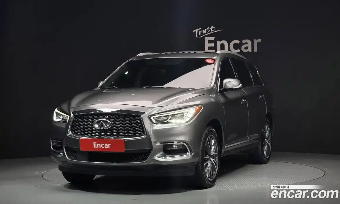 Infiniti QX60 2017 3.5 автомат (гидро), фото 1 Infiniti QX60 2017 3.5 автомат (гидро), фото 1