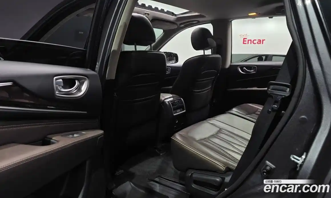 Infiniti QX60 2017 3.5 автомат (гидро), фото 17 Infiniti QX60 2017 3.5 автомат (гидро), фото 17
