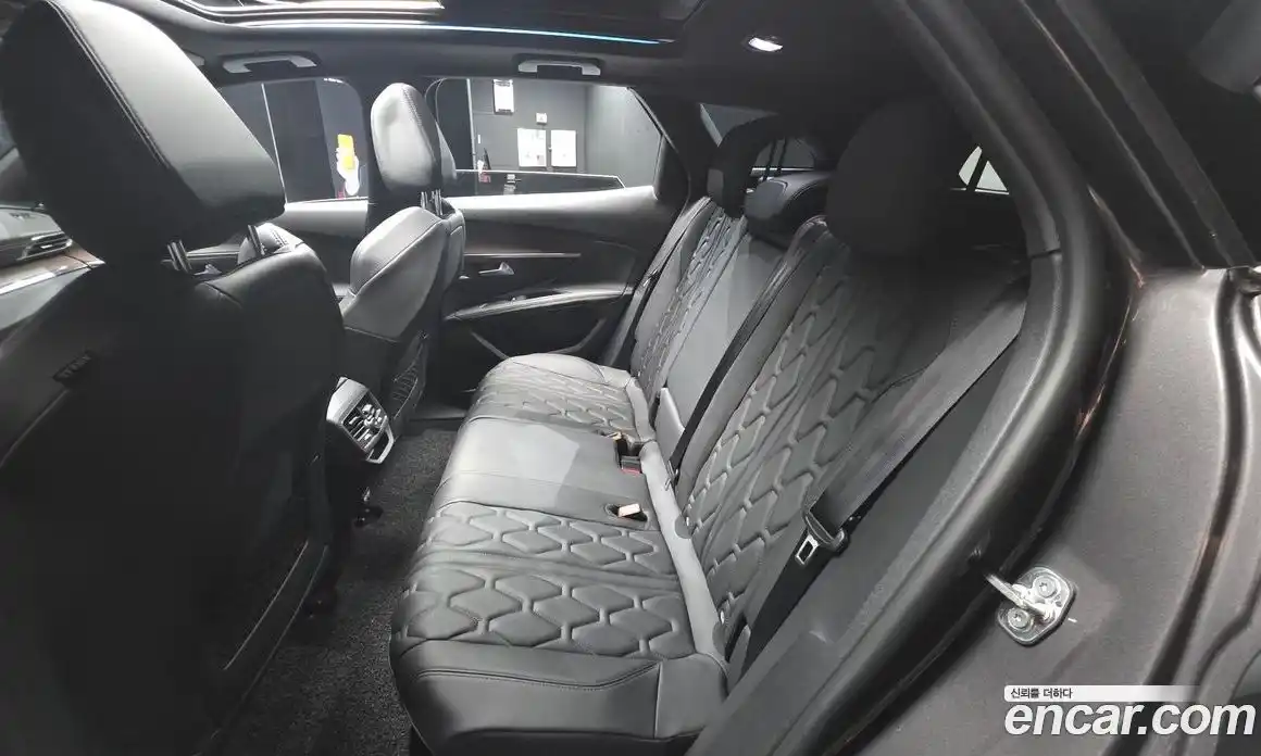 Peugeot 3008 2024 1.2 автомат (гидро), фото 18