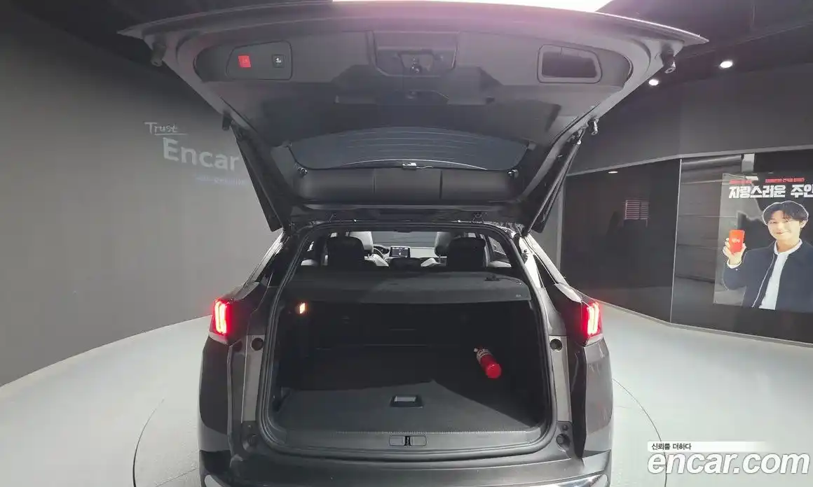 Peugeot 3008 2024 1.2 автомат (гидро), фото 23