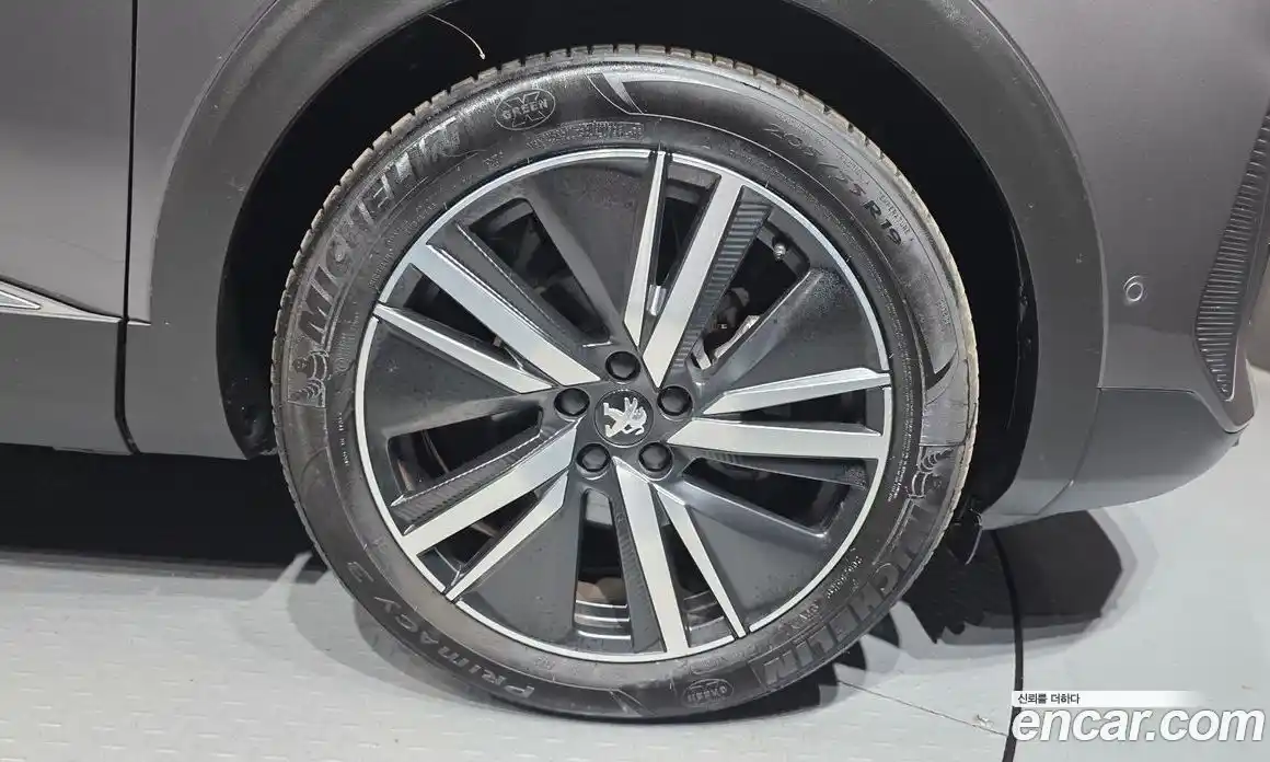 Peugeot 3008 2024 1.2 автомат (гидро), фото 7