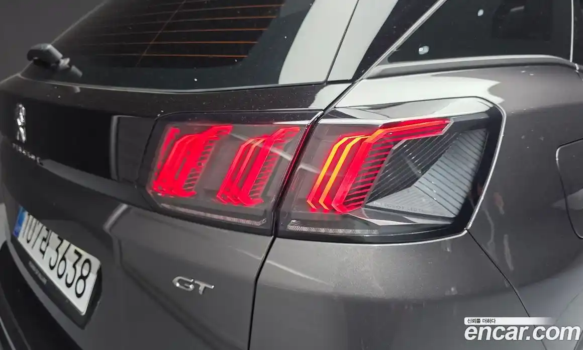 Peugeot 3008 2024 1.2 автомат (гидро), фото 9