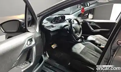 Peugeot 2008 2016 1.6 автомат (гидро), миниатюра 10