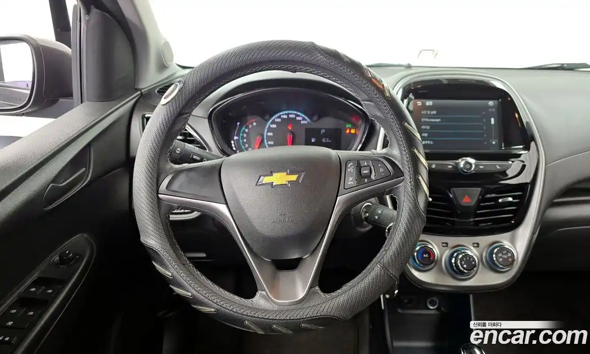 Chevrolet Spark 2016 1.0 автомат (гидро), фото 12