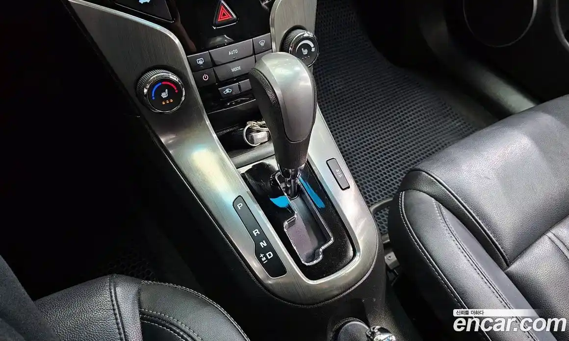 Chevrolet Cruze 2015 1.4 автомат (гидро), фото 17