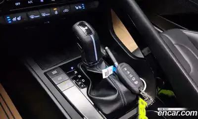Hyundai Avante 2022 2.0 автомат (гидро), миниатюра 9