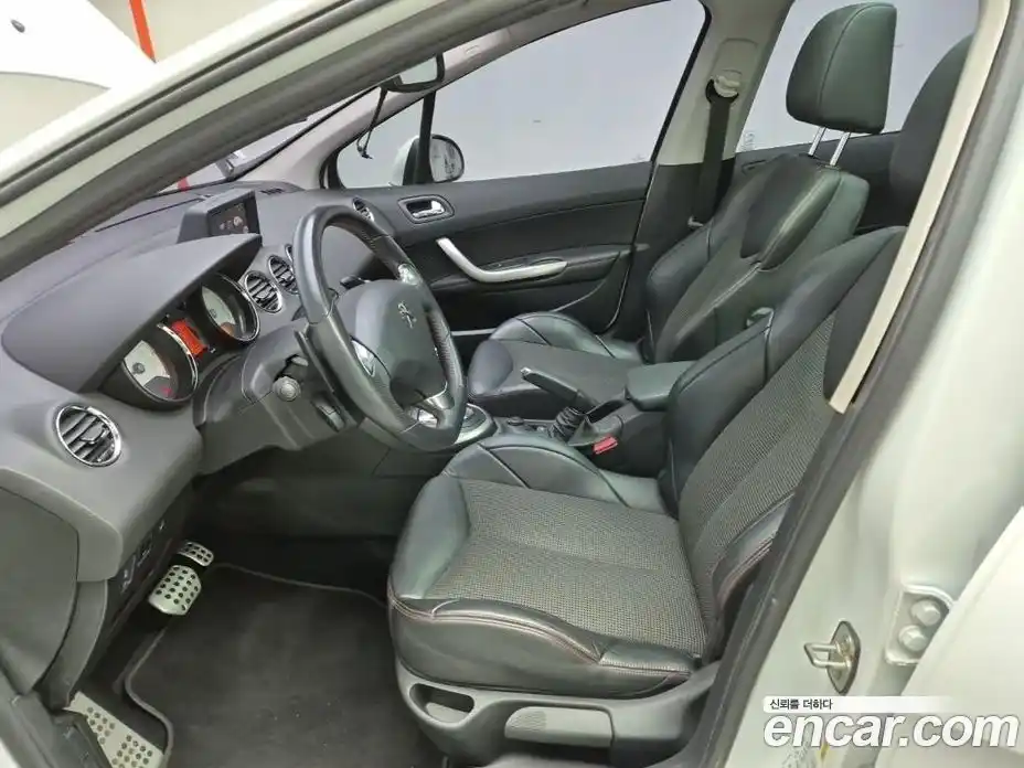 Peugeot 308 2014 1.6 автомат (гидро), фото 11