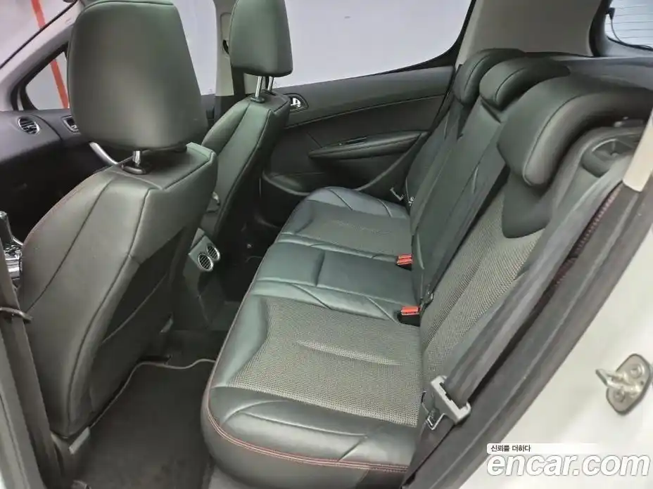 Peugeot 308 2014 1.6 автомат (гидро), фото 12
