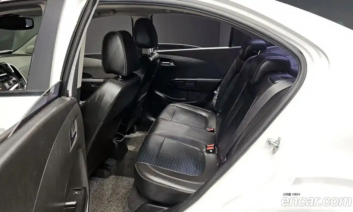 Chevrolet Aveo 2016 1.4 автомат (гидро), фото 12