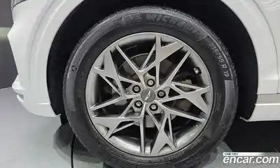 Genesis GV70 2021 2.2 автомат (гидро), миниатюра 5