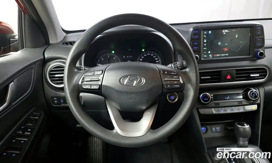 Hyundai Kona 2019 1.6 автомат (гидро), фото 13