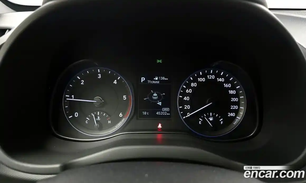 Hyundai Kona 2019 1.6 автомат (гидро), фото 8