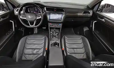 Volkswagen Tiguan 2023 2.0 автомат (гидро), миниатюра 7
