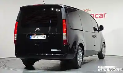 Hyundai Staria, 2024, 18 327 км