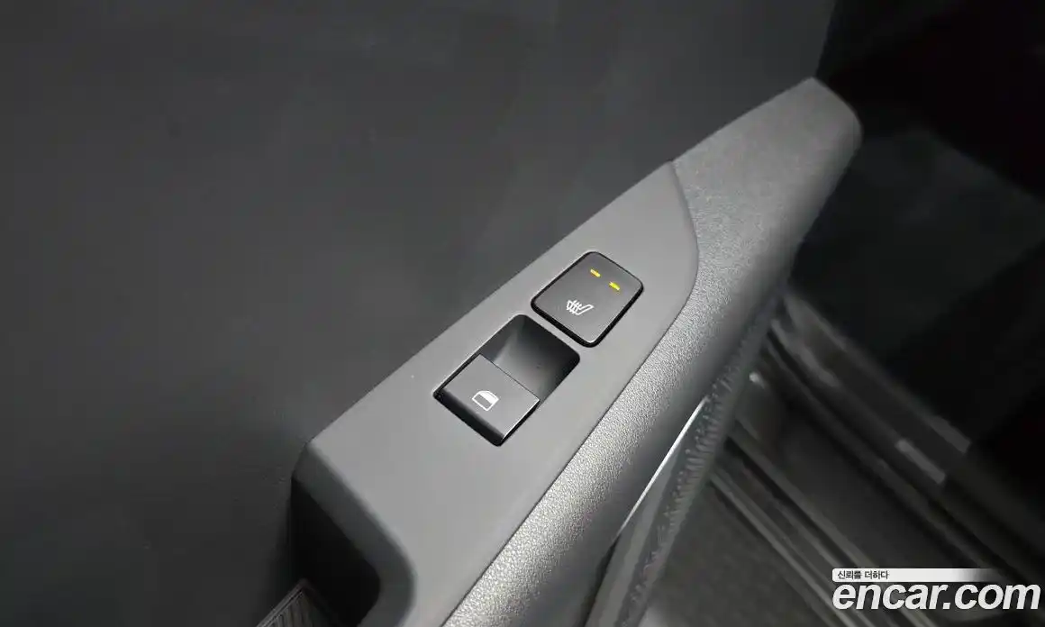 Kia Niro 2025 1.6 автомат (гидро), фото 19