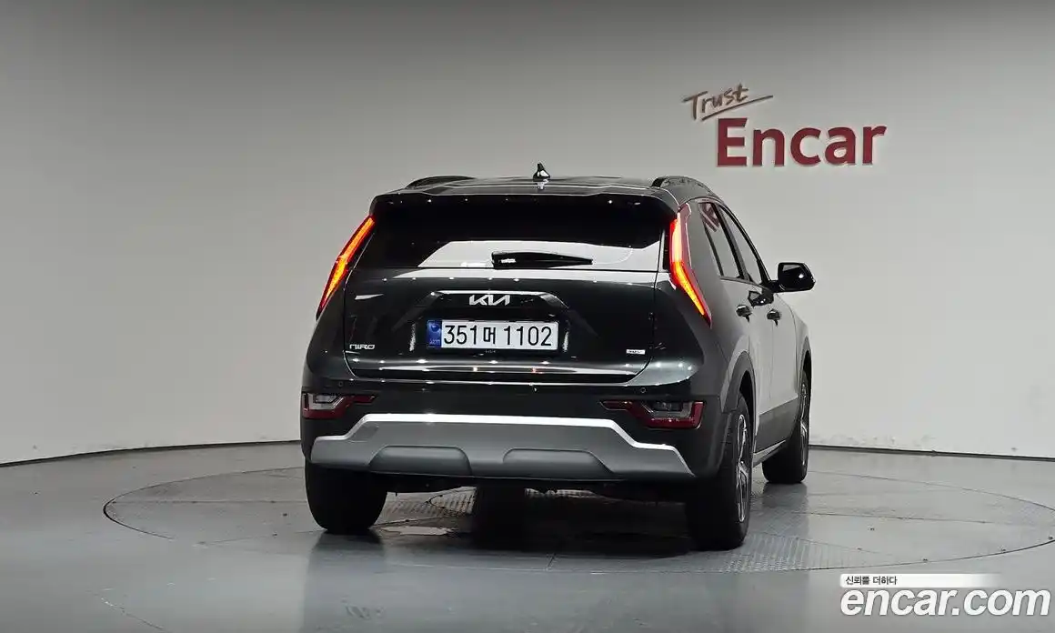 Kia Niro 2025 1.6 автомат (гидро), фото 4