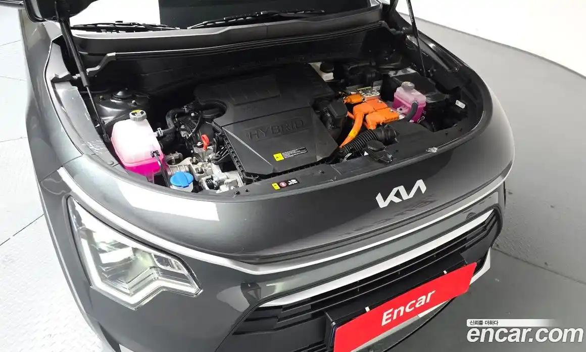 Kia Niro 2025 1.6 автомат (гидро), фото 6