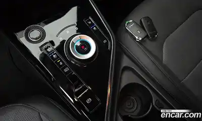Kia Niro 2025 1.6 автомат (гидро), миниатюра 9