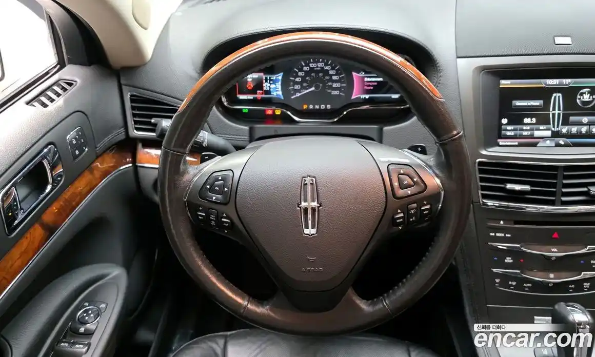 Lincoln MKT 2014 3.5 автомат (гидро), фото 13 Lincoln MKT 2014 3.5 автомат (гидро), фото 13