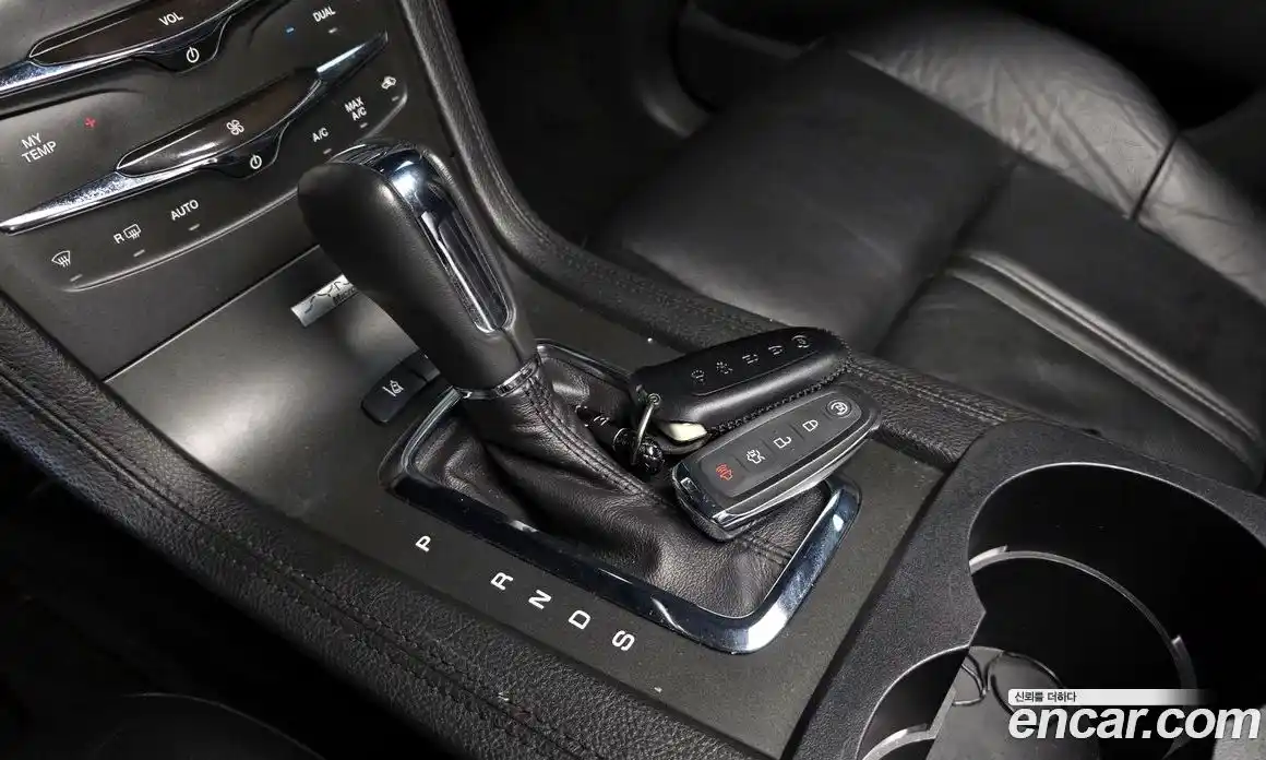 Lincoln MKT 2014 3.5 автомат (гидро), фото 9 Lincoln MKT 2014 3.5 автомат (гидро), фото 9