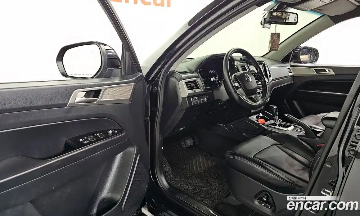 SsangYong Rexton 2018 2.2 автомат (гидро), фото 11