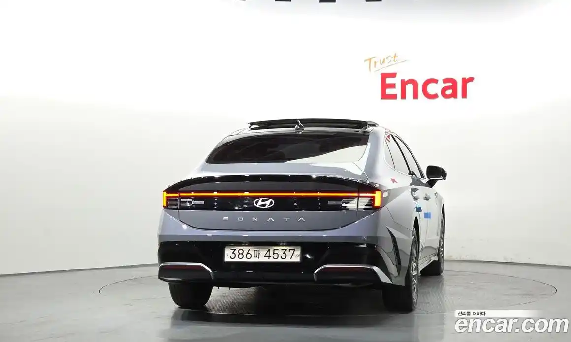 Hyundai Sonata 2024 2.0 автомат (гидро), фото 4