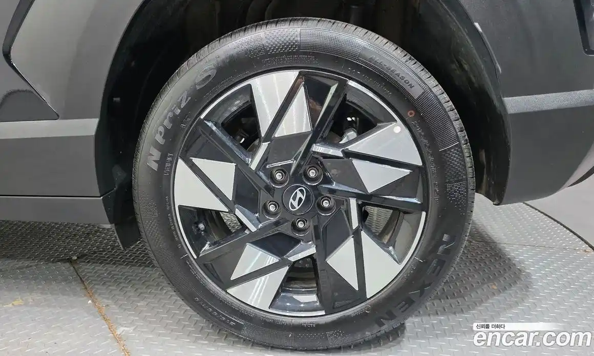 Hyundai Kona 2025 2.0 автомат (гидро), фото 7