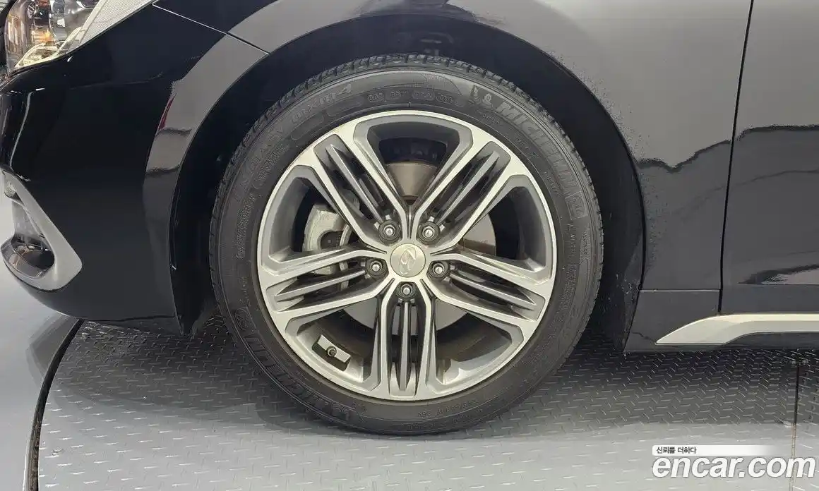Hyundai Grandeur 2016 2.4 автомат (гидро), фото 4