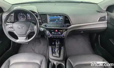 Hyundai Avante 2018 1.6 автомат (гидро), миниатюра 7