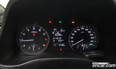 Hyundai Avante 2018 1.6 автомат (гидро), миниатюра 8