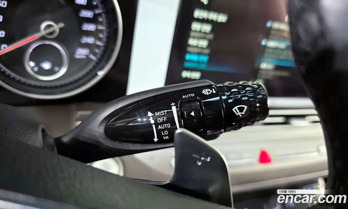 Hyundai Grandeur 2021 2.5 автомат (гидро), фото 28