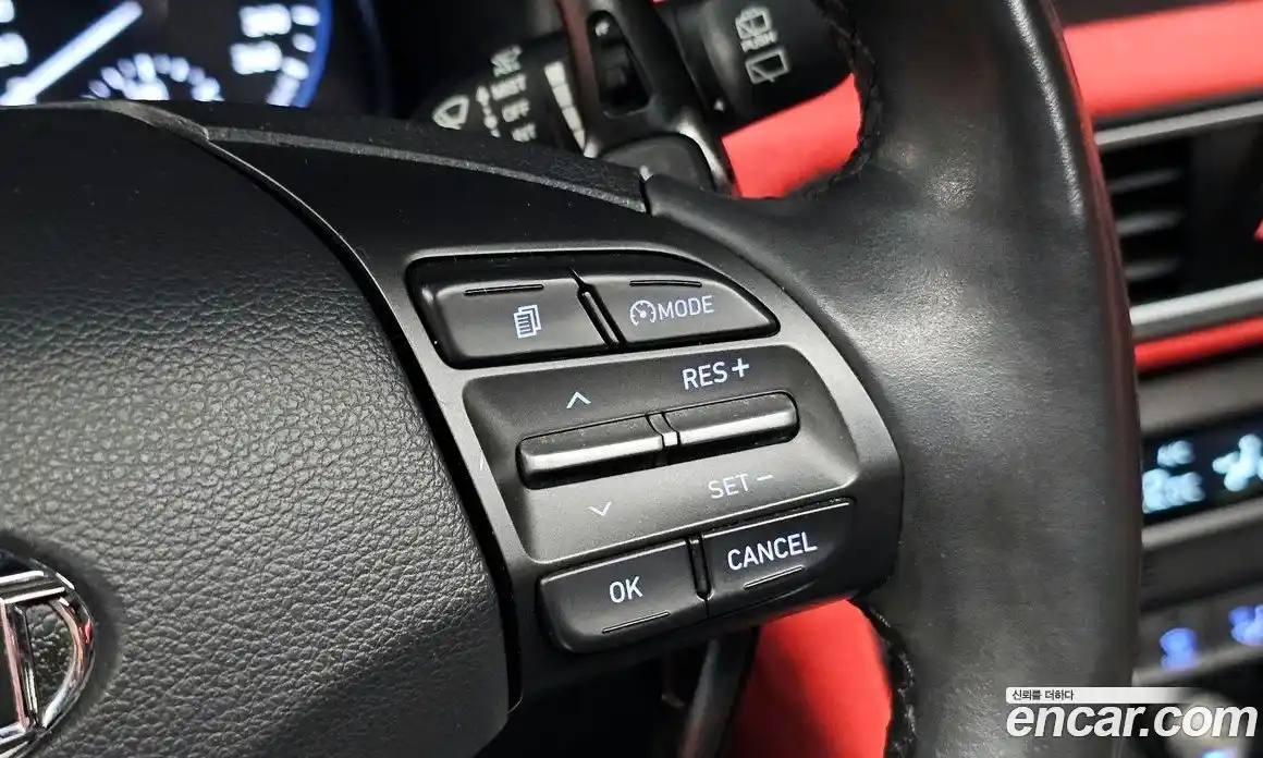 Hyundai Kona 2019 1.6 автомат (гидро), фото 14
