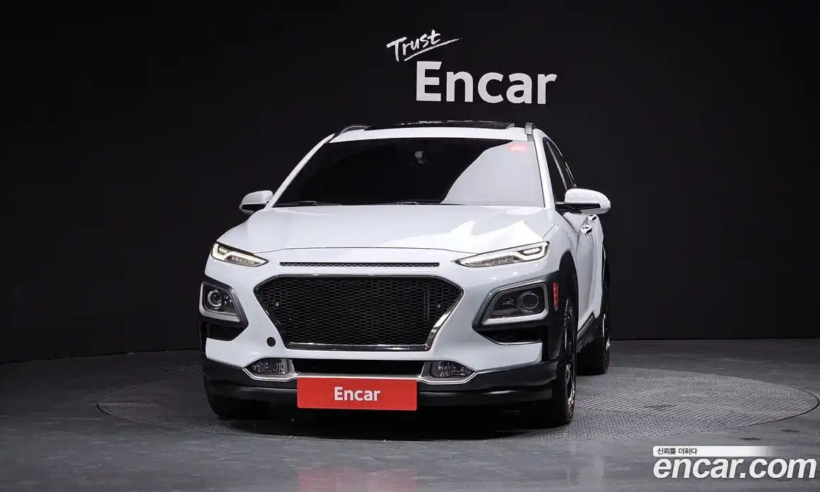 Hyundai Kona 2019 1.6 автомат (гидро), фото 3