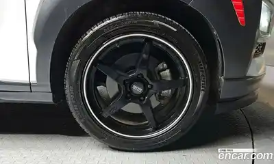 Hyundai Kona 2019 1.6 автомат (гидро), миниатюра 5