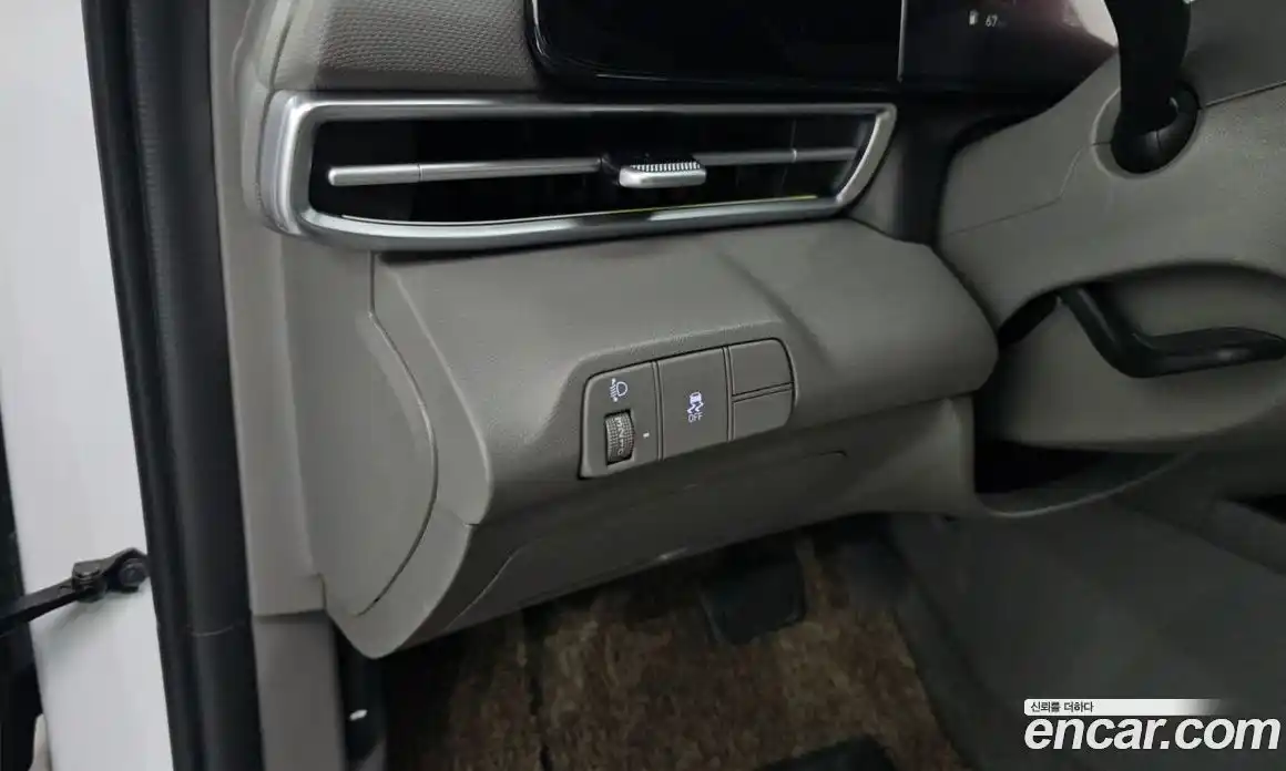Hyundai Avante 2023 1.6 автомат (гидро), фото 16