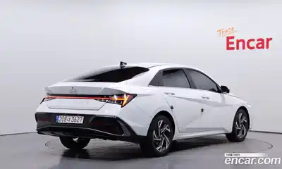 Hyundai Avante 2023 1.6 автомат (гидро), миниатюра 2