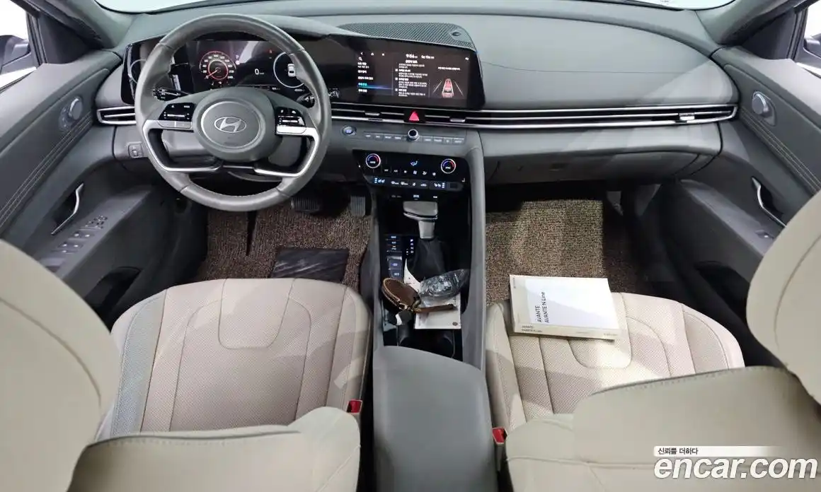 Hyundai Avante 2023 1.6 автомат (гидро), фото 10