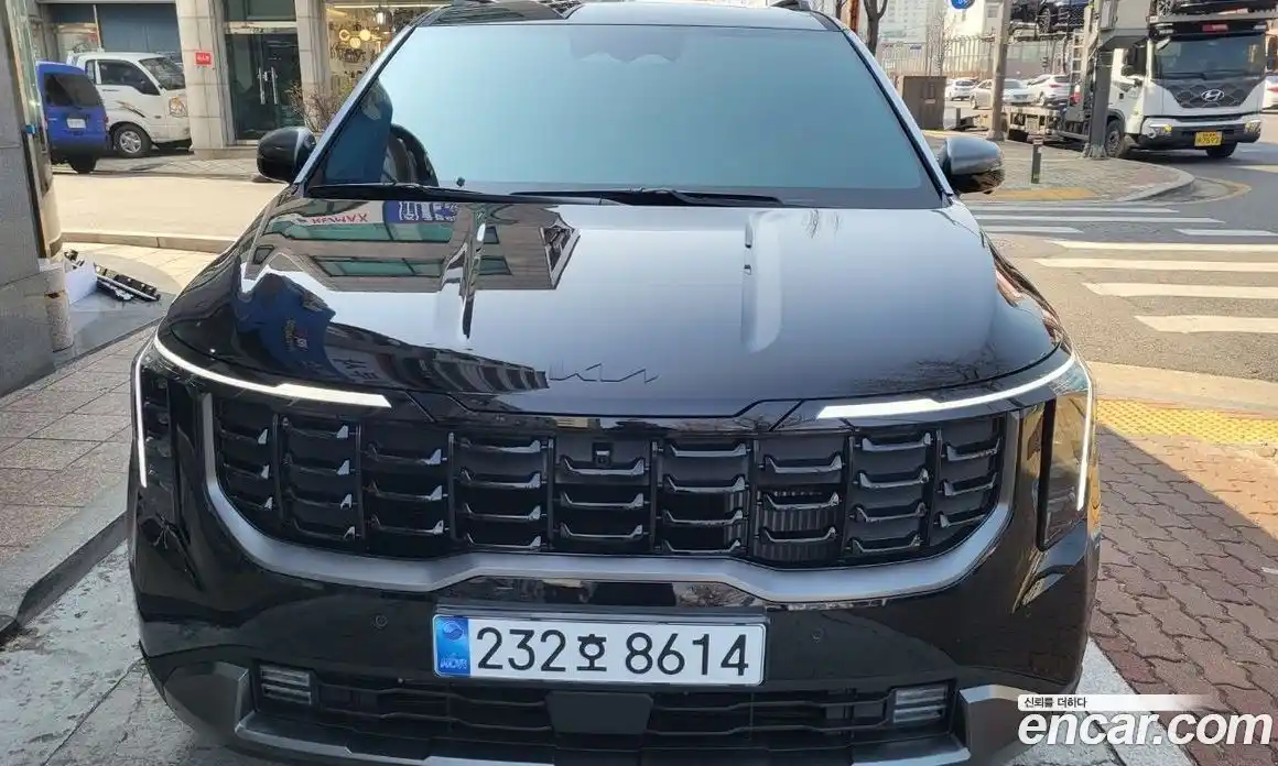 Kia Carnival 2026 1.6 автомат (гидро), фото 3