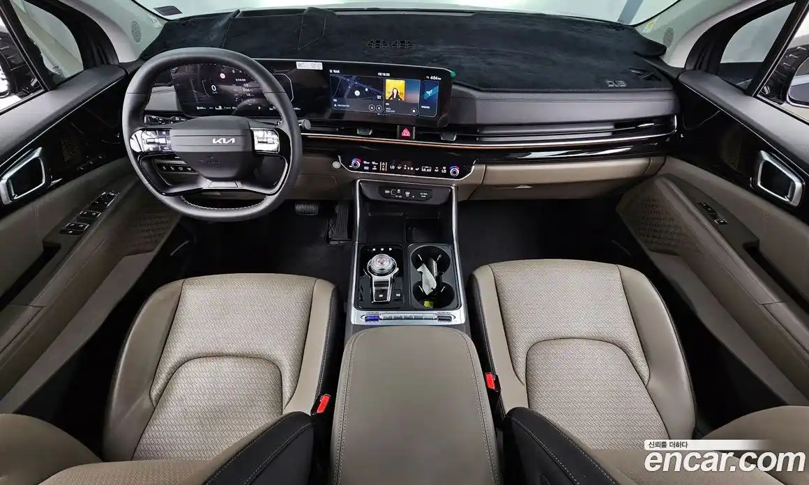 Kia Carnival 2025 1.6 автомат (гидро), фото 10
