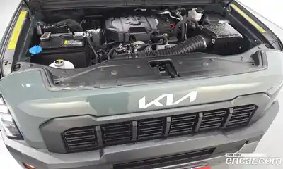 Kia Tasman 2025 2.5 автомат (гидро), миниатюра 6