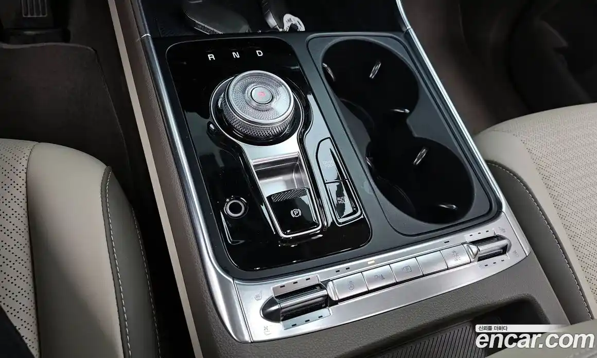 Kia Carnival 2023 3.5 автомат (гидро), фото 11