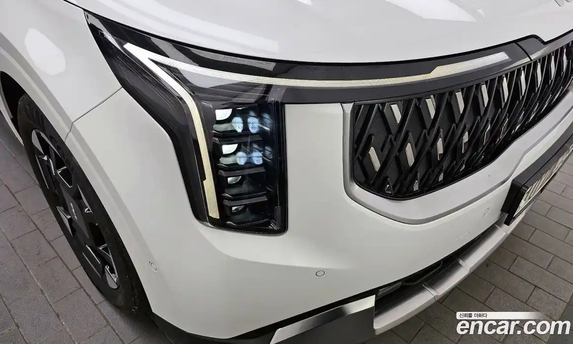 Kia Carnival 2023 3.5 автомат (гидро), фото 7