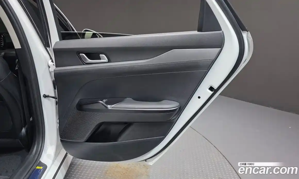 Kia K5 (Optima) 2022 2.0 автомат (гидро), фото 15
