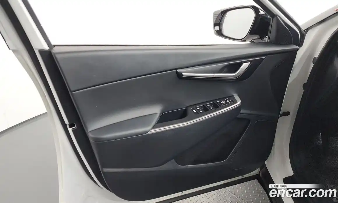 Kia EV6 2023 0.1 автомат (гидро), фото 14