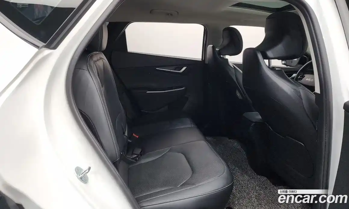Kia EV6 2023 0.1 автомат (гидро), фото 17